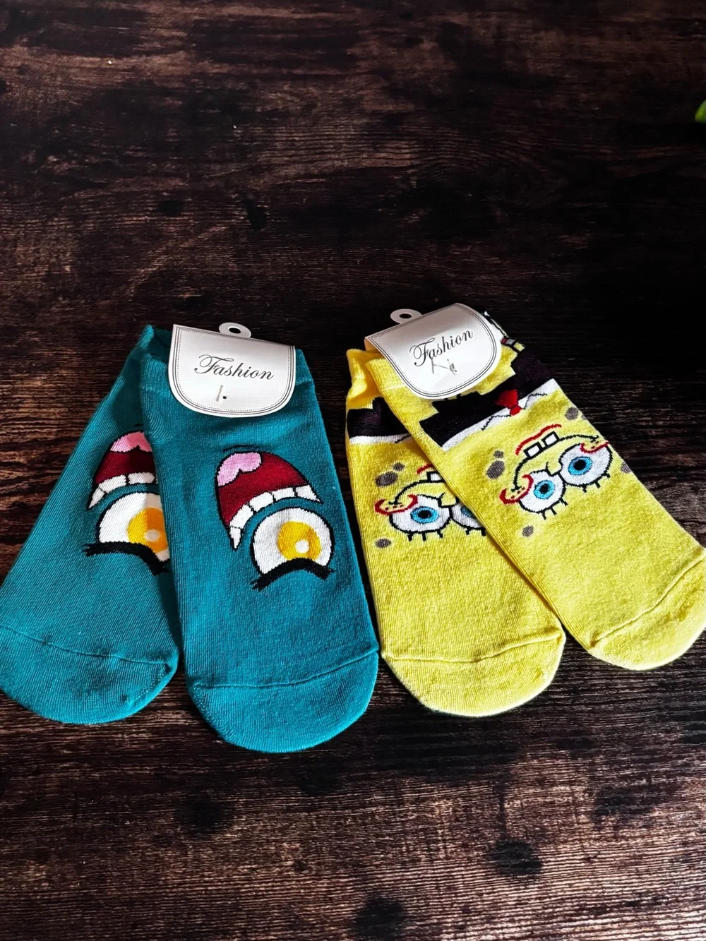 Cute Cartoon Plankton & SpongeBob Character Ankle Socks‎ - Teal & Yellow